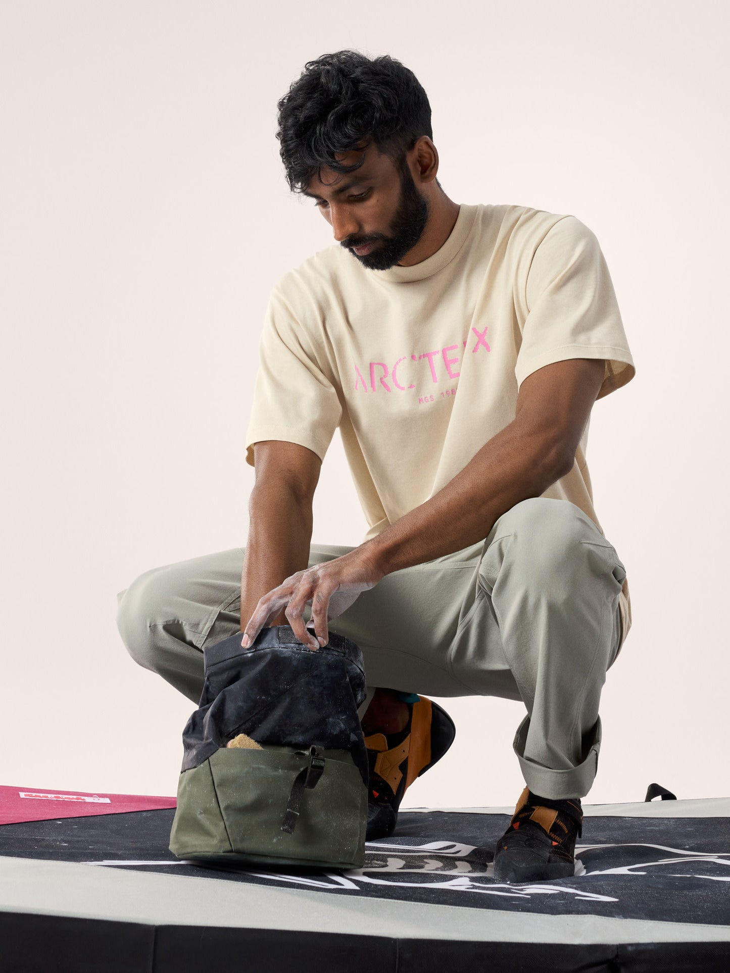 alt1