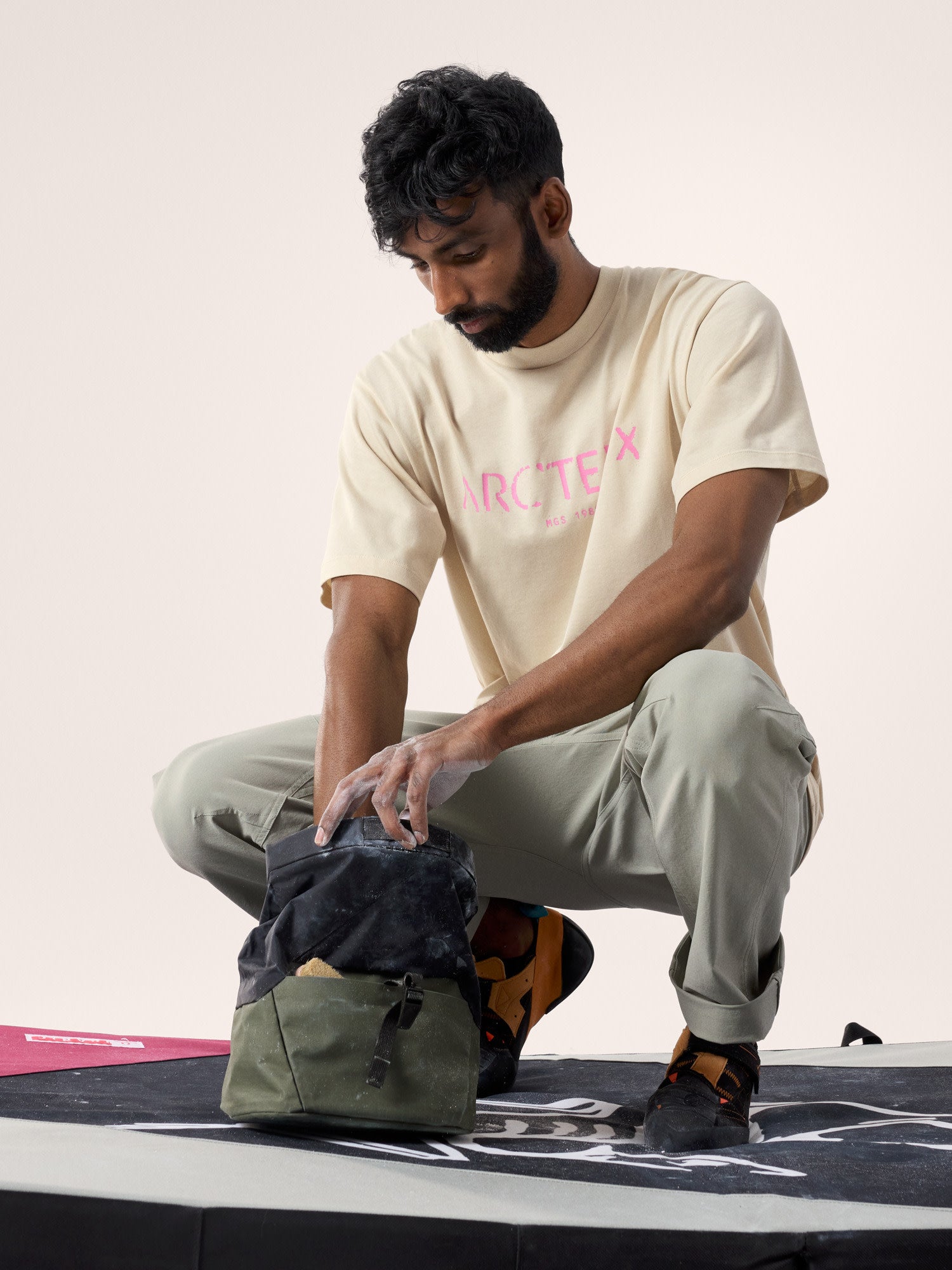 alt1
