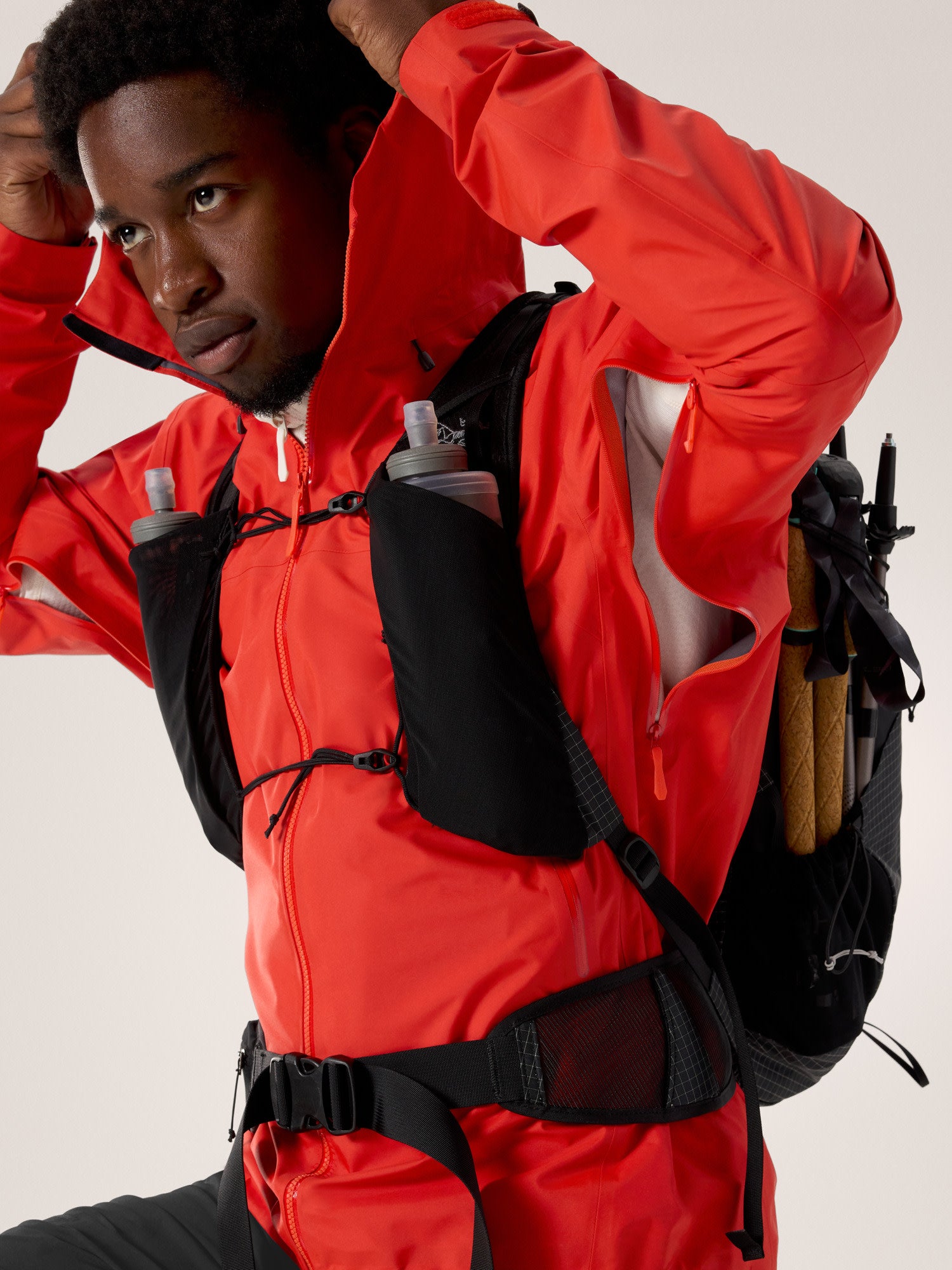 alt1