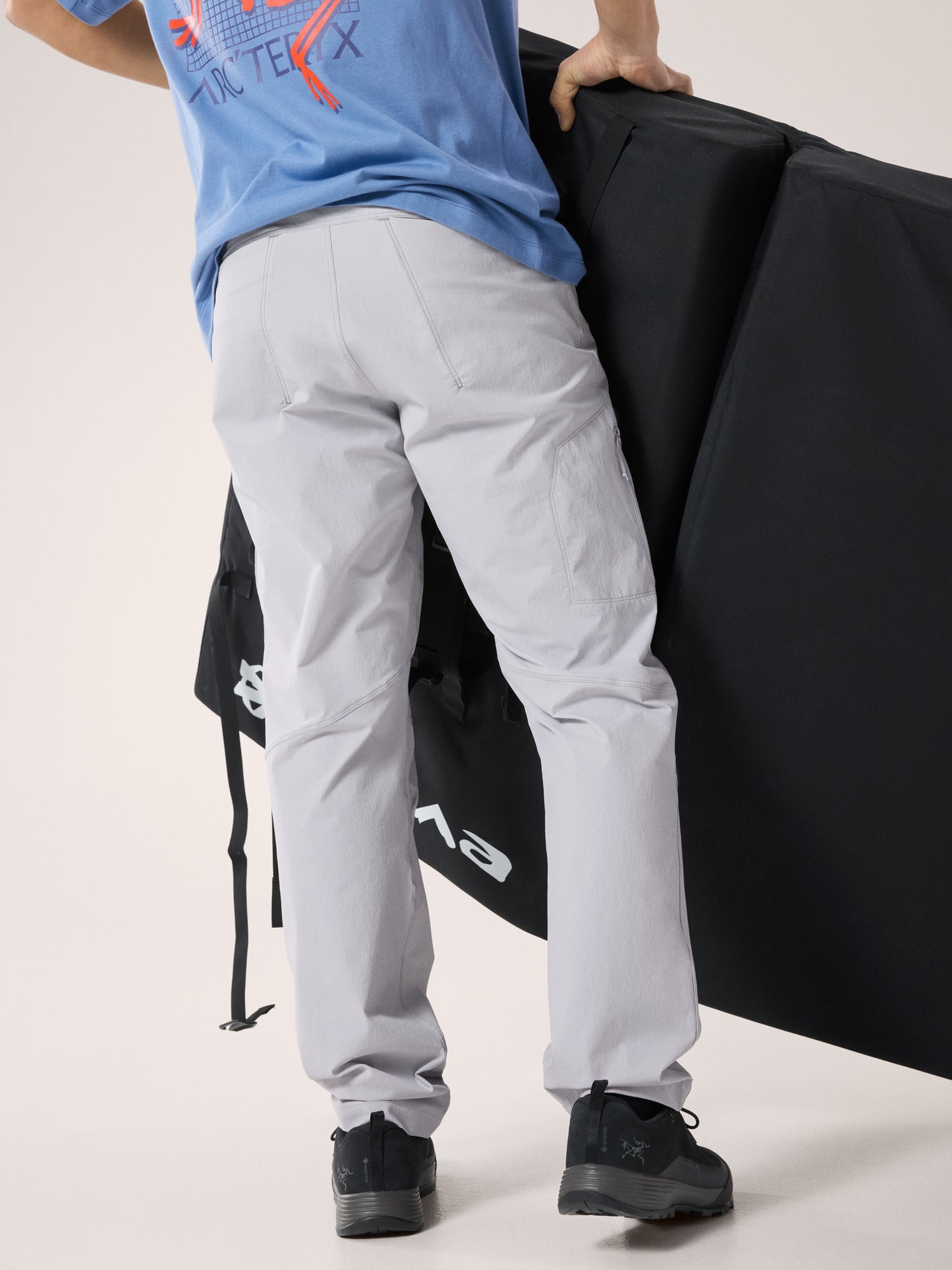 alt1