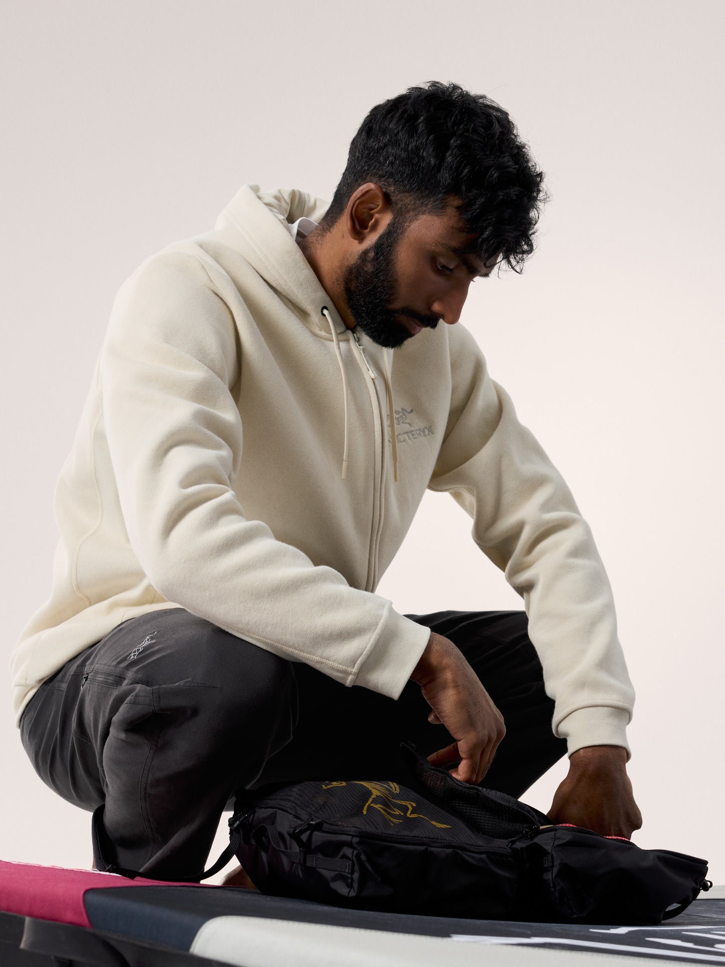 alt1