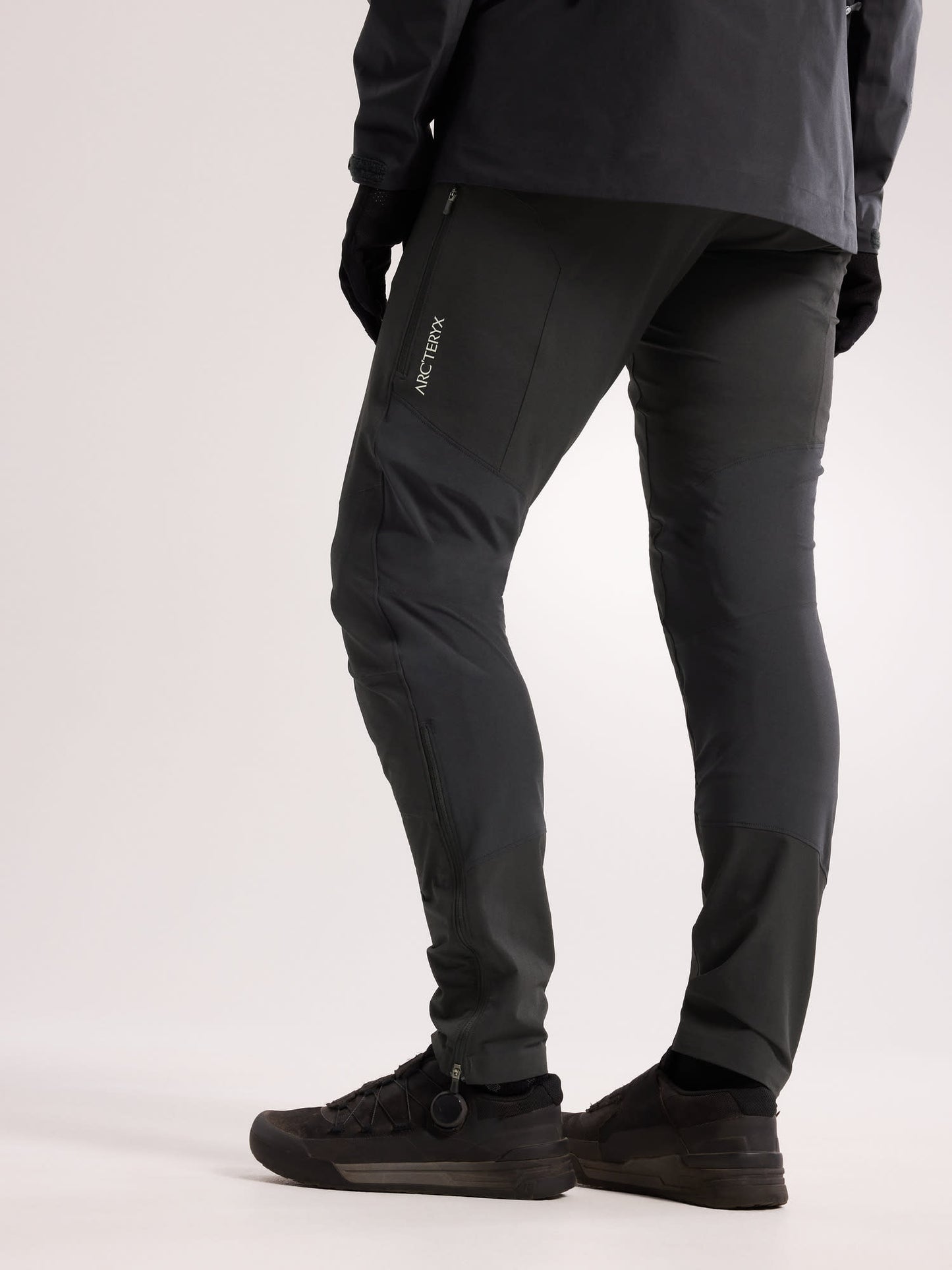 alt1